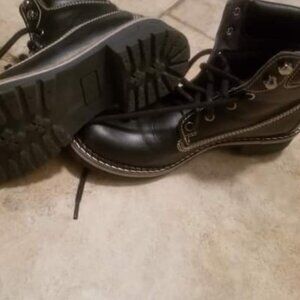 Will's Vegan Dock Boots size 7 womens (38)